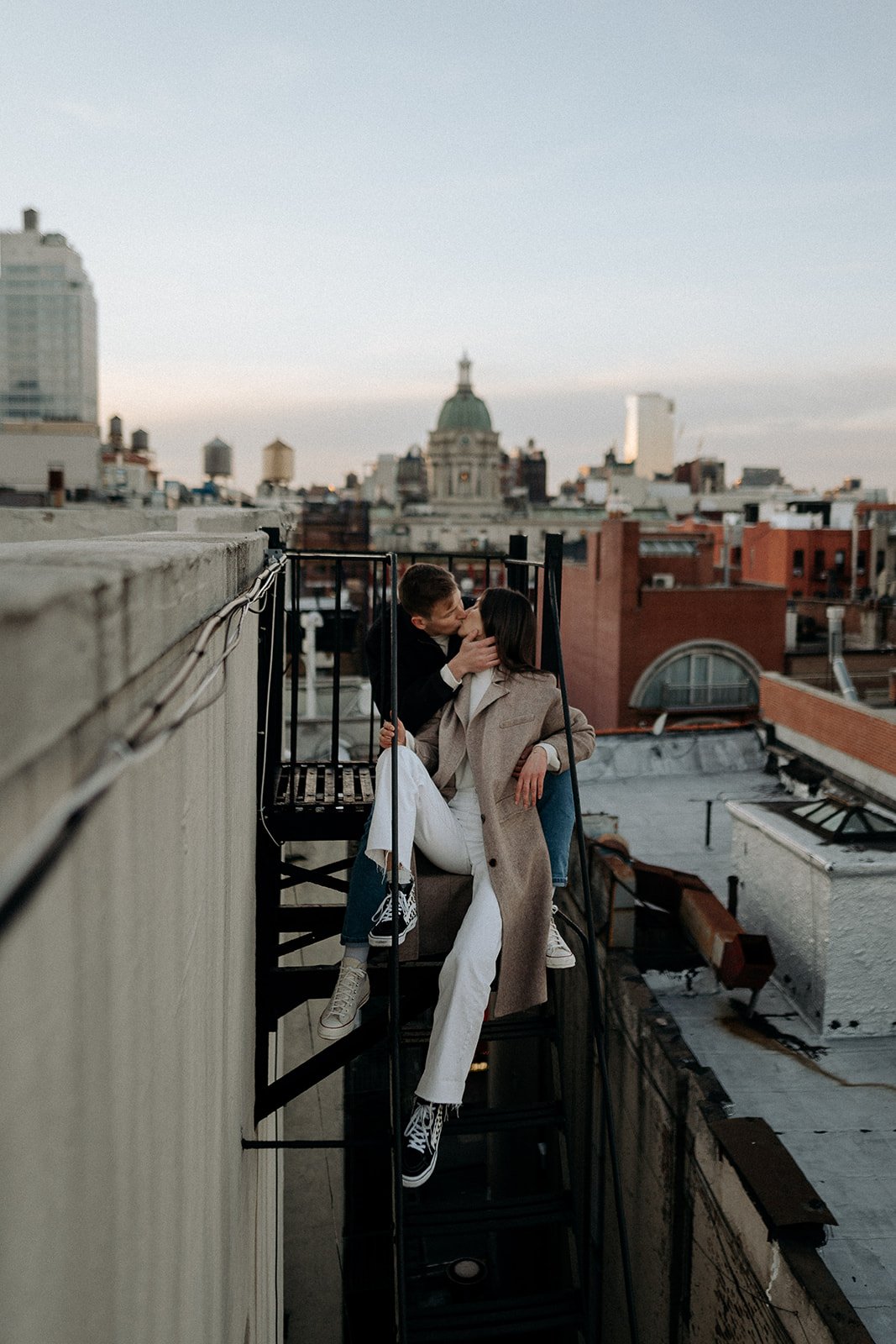 nyc-rooftop-engagement-session16.jpg