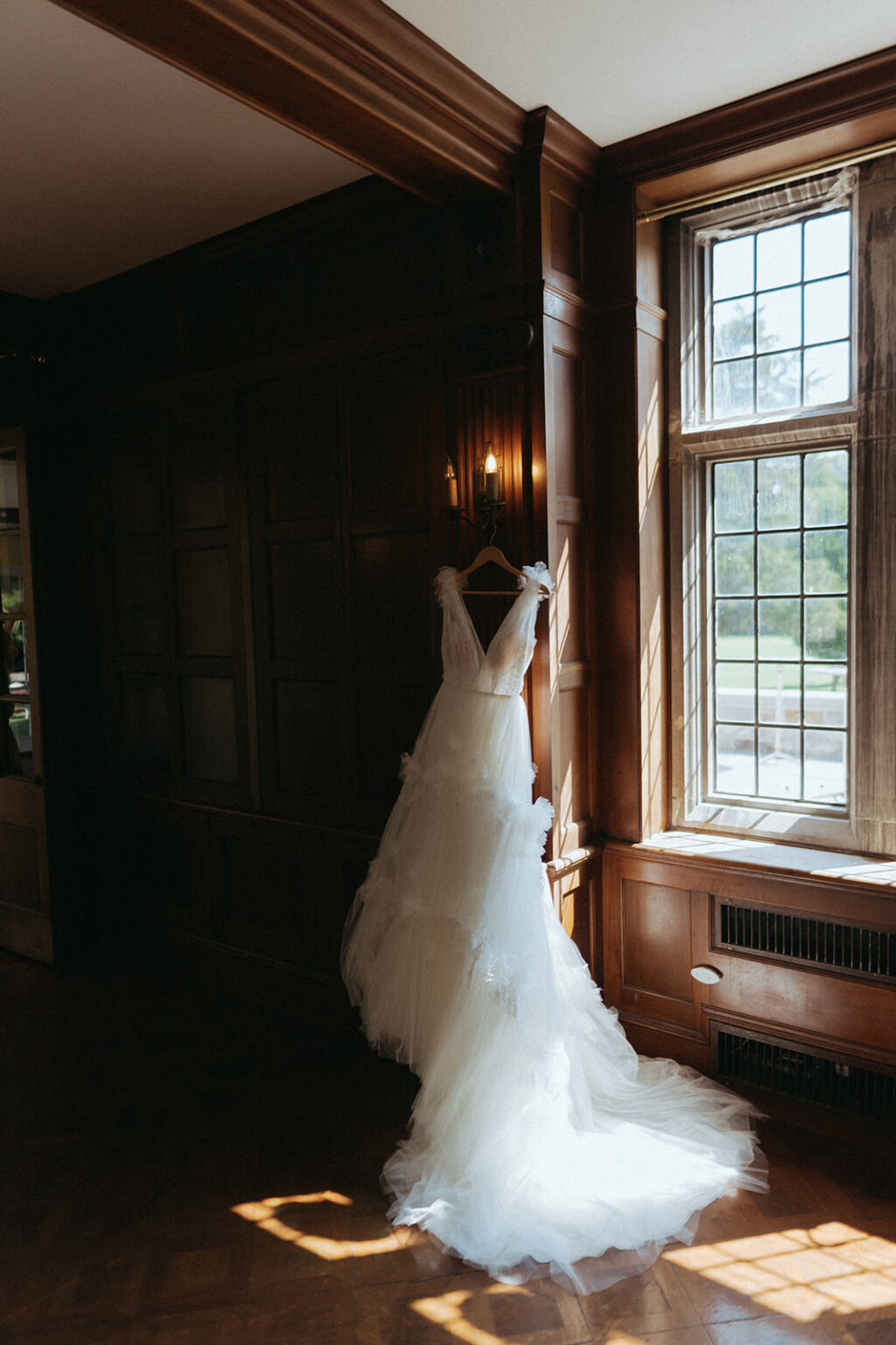 Dani + Kevin's Romantic Wedding at Gallaher Mansion